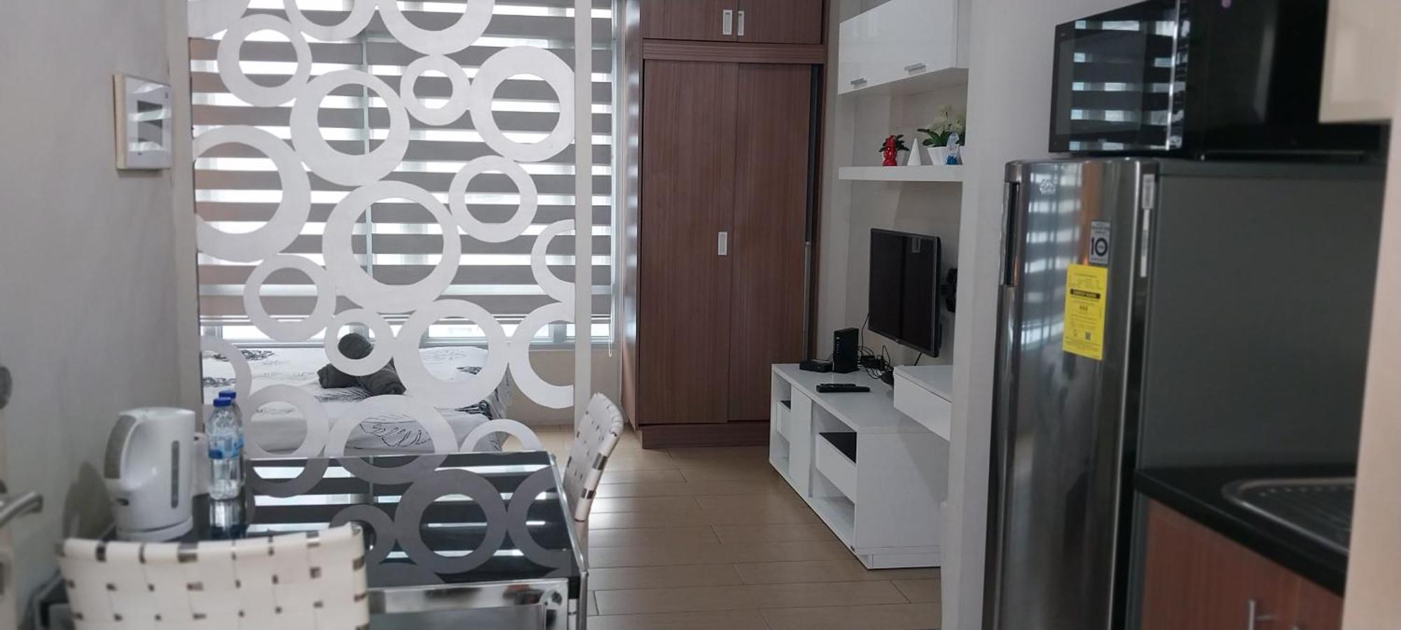 Alps At 150 Newport Blvd Condominum Near T3 Pasay Exterior foto