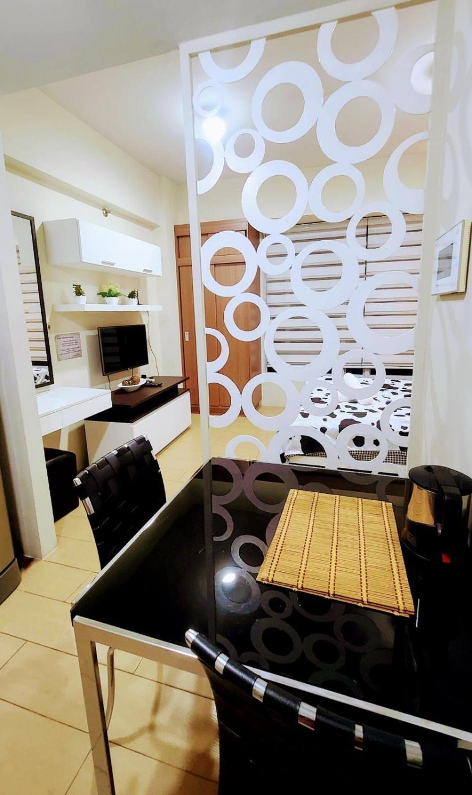 Alps At 150 Newport Blvd Condominum Near T3 Pasay Exterior foto
